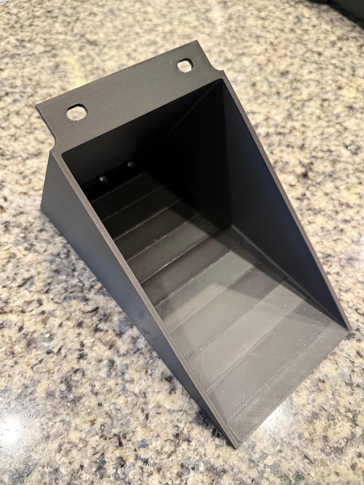 Rtr underseat storage
